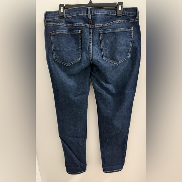 Old Navy Women's Boyfriend Skinny Jeans - Picture 4 of 4